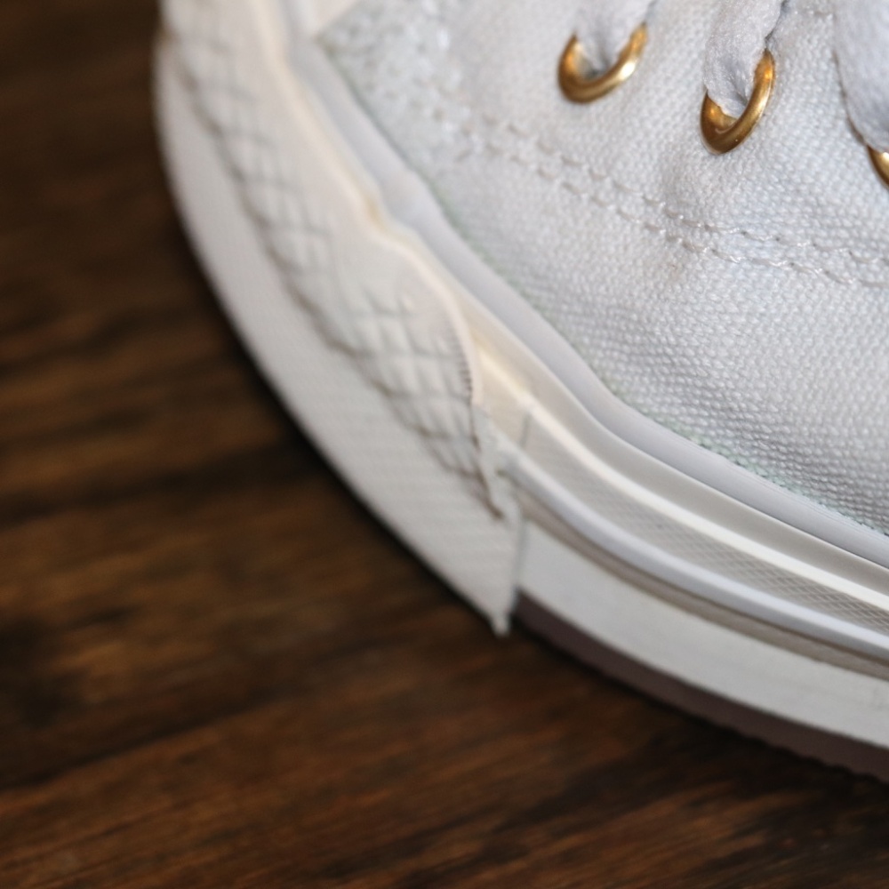 Chuck Taylor All Star EVA Lift Platform Tonal Canvas YOUTH Size 3.5 Barely Grey - Picture 6 of 16